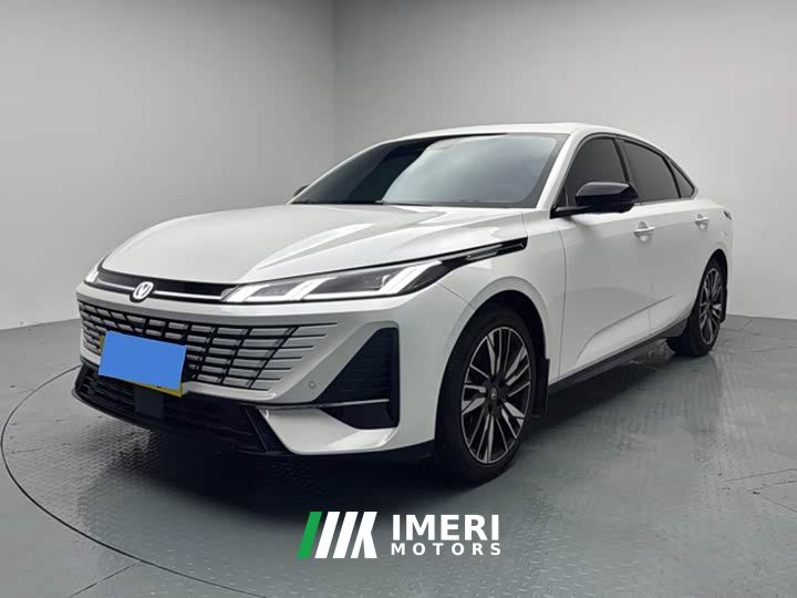 Changan Yiyong Fourth Generation 1.5T 500Bar Smart Enjoy Edition - car from China