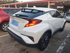 Toyota C-HR 2.0L Luxury - ფოტო 6