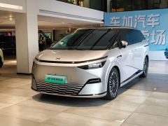 XPeng X9 Pure Electric 740 Extended Range Max - ფოტო 1
