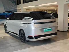 XPeng X9 Pure Electric 740 Extended Range Max - ფოტო 7