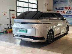 XPeng X9 Pure Electric 740 Extended Range Max - ფოტო 9
