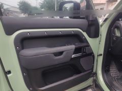 Land Rover Defender 110 3.0T P400 75th Anniversary Legend Edition - photo 12