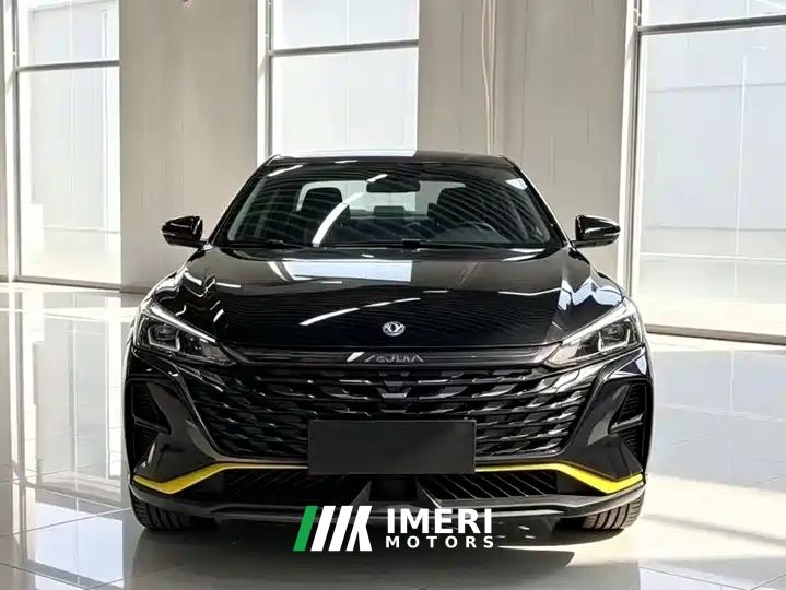 Dongfeng Fengshen Yixuan Mach Edition 1.5L Dual Clutch Chasing Wind Edition