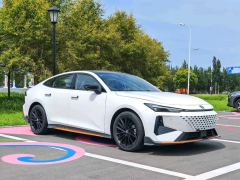 Changan UNI-V 1.5T Premium Sport - ფოტო 3