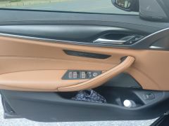 BMW 5 Series (Import) 5 Series (Imported) Facelift 530i M Sport Package - ფოტო 12