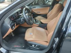 BMW 5 Series (Import) 5 Series (Imported) Facelift 530i M Sport Package - ფოტო 14
