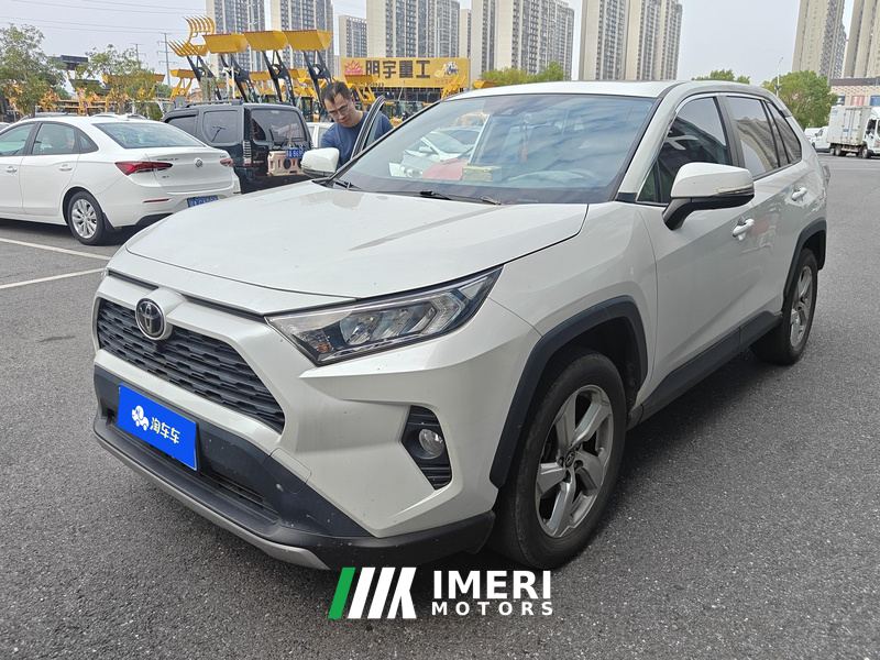Toyota RAV4 2.0L CVT 2WD Plus Edition - ავტომობილი ჩინეთიდან