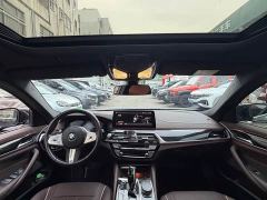 BMW 5 Series Facelift 525Li M Sport Package - ფოტო 2