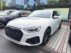 Audi A4L 40 TFSI Fashion Dynamic - фото 1