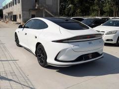 IM Motors Zhiji L6 Max Standard Edition - фото 13
