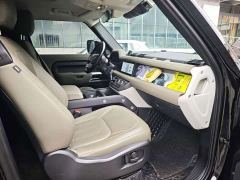 Land Rover Defender 90 3.0T P400 XS - ფოტო 12