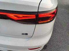 Geely Emgrand 4 Million Commemorative Edition 1.5L CVT Excellence - фото 7