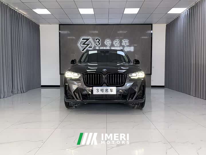 BMW X3 xDrive30i Leading Edition M Night Package