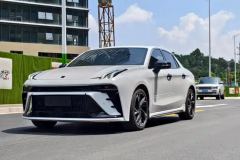 Lynk & Co 03 1.5T 2WDPro 5 - фото 1