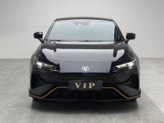 Changan UNI-V 1.5T 500Bar Luxury Sport Edition - ფოტო 2