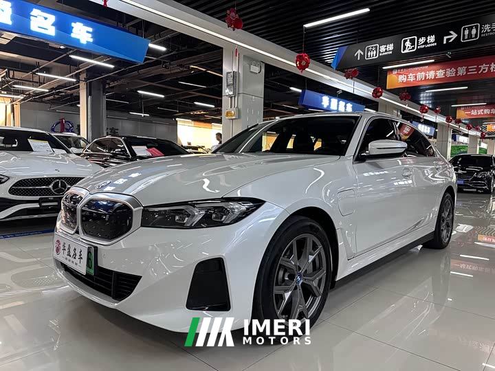 BMW i3 eDrive 35 L