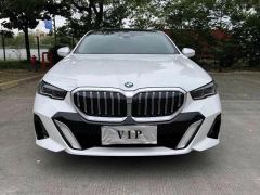 BMW 5 Series 530Li Luxury Edition Premium Package - фото 1