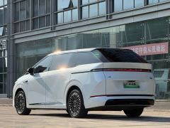 XPeng X9 Pure Electric 750 Ultra - ფოტო 17