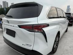 Toyota Sienna Dual-Engine 2.5L RWD Comfort Edition - photo 9