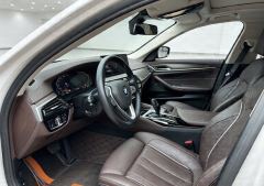 BMW 5 Series Facelift 530Li Luxury Edition Luxury Package - ფოტო 4