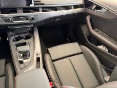 Audi A4L 200 Million Units Joyful Edition 40 TFSI Luxury Dynamic - ფოტო 5