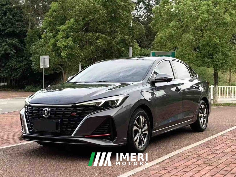 Changan Chang 'an Ease Movement PLUS Enjoy Edition Blue Whale NE 1.4T Prestigious Edition - автомобиль из Китая