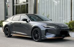 Changan UNI-V 1.5T Premium Sport - ფოტო 3