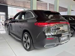 Mercedes-Benz EQE SUV 500 4MATIC Luxury - ფოტო 13