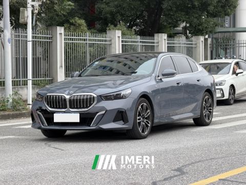2024 BMW 5 Series 525Li M Sport Package - ავტომობილი ჩინეთიდან