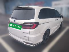 Honda Odyssey 2.0L Sharp Luxury Edition 7-seater - фото 4