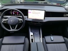 Volkswagen Magotan 300TSI Luxury Edition Show-off - photo 16