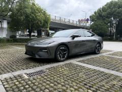 Geely Galaxy E8 550km Rear-Wheel Drive Pro - фото 1