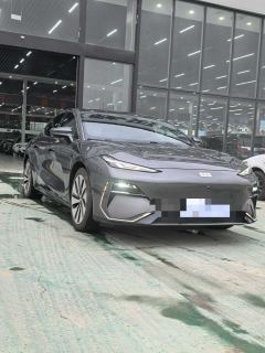Geely Galaxy E8 550km Rear-Wheel Drive Longteng Edition - ფოტო 3