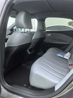 Geely Galaxy E8 550km Rear-Wheel Drive Longteng Edition - ფოტო 4