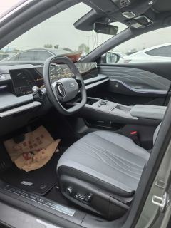 Geely Galaxy E8 550km Rear-Wheel Drive Longteng Edition - ფოტო 5
