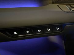 NIO ES8 Six-Seat Executive Signature Edition - ფოტო 17