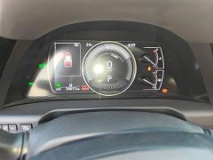 Lexus ES 300h Excellence Edition - photo 11