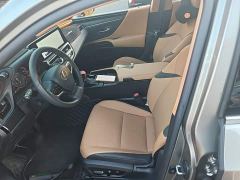 Lexus ES 300h Excellence Edition - photo 14