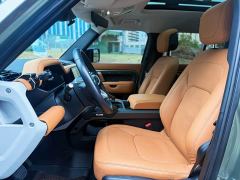 Land Rover Defender 110 3.0T P400 Dark Edition - фото 12