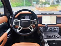 Land Rover Defender 110 3.0T P400 Dark Edition - фото 14