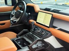 Land Rover Defender 110 3.0T P400 Dark Edition - фото 18