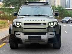 Land Rover Defender 110 3.0T P400 Dark Edition - фото 2