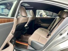 Lexus ES 200 Luxury - фото 6