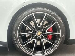 Porsche Panamera GTS 4.0T - photo 12