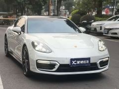 Porsche Panamera GTS 4.0T - photo 9