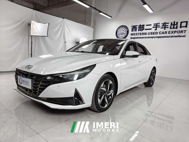 Hyundai Elantra 1.5L CVT Luxury