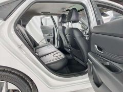 Hyundai Elantra 1.5L CVT Luxury - photo 17