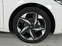 Hyundai Elantra 1.5L CVT Luxury - photo 4