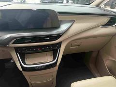 Buick GL8 New Energy Lusang Respect Edition - photo 10