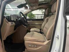 Buick GL8 New Energy Lusang Respect Edition - photo 12